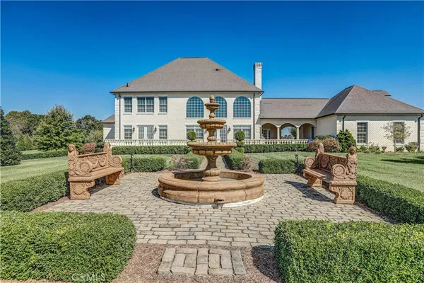 $3,200,000 | 2644 Highway 81 Jonesborough Outside Area (outside Ca) Tn 37659, Jonesborough, TN 37659