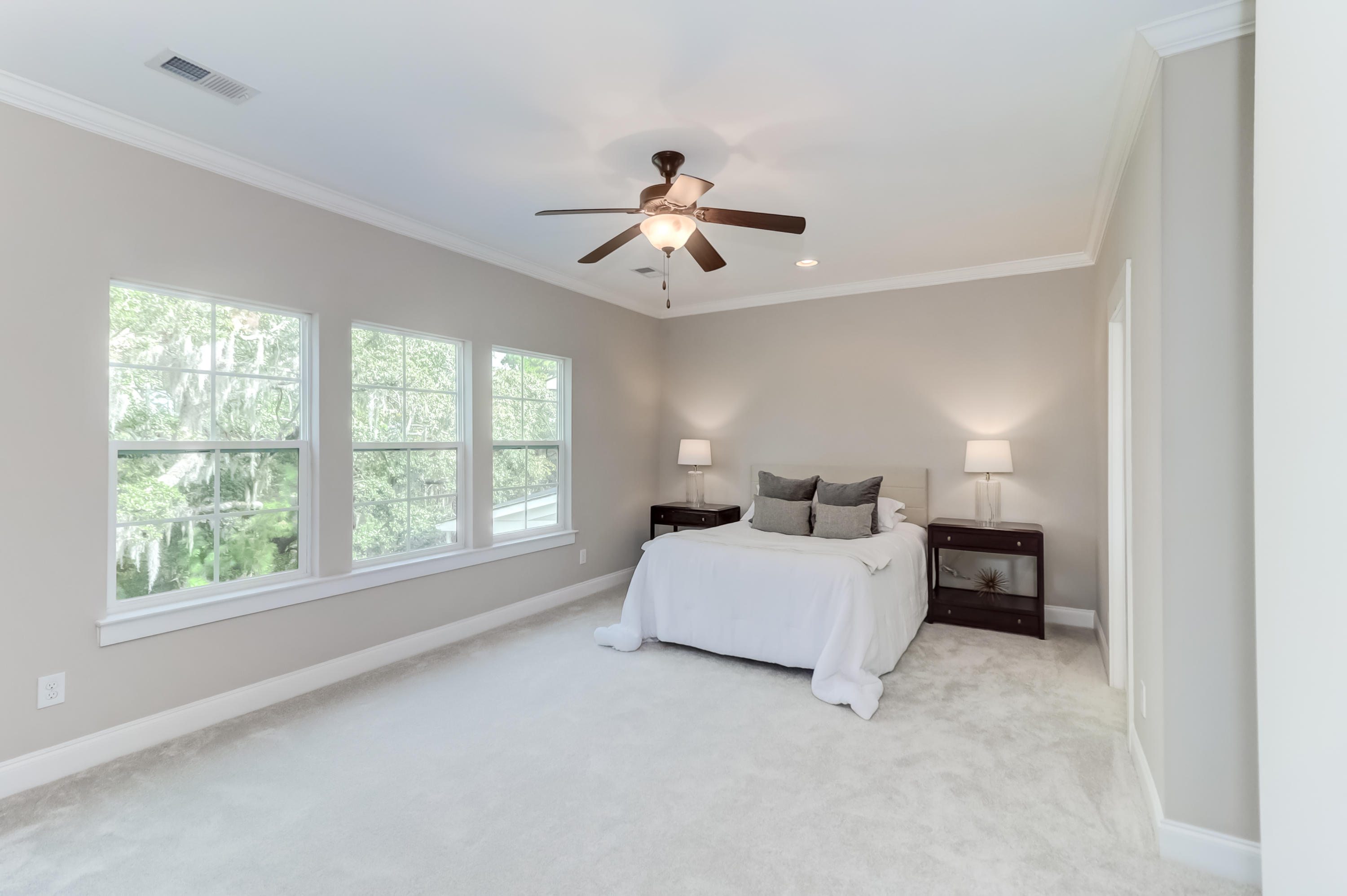 165 Slipper Shell Court Mount Pleasant, SC 29464 - Photo 13 of 38 165 Slipper Shell (47)