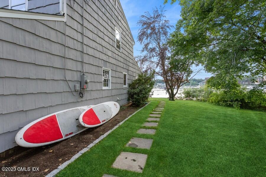 40 Chapel Lane Riverside, CT 06878 - Photo 29 of 35 a view of outdoor space and yard