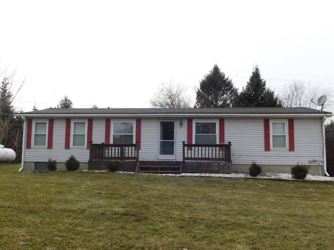 4468 Newark Road Attica, MI 48412 - Photo 1 of 25 Front View