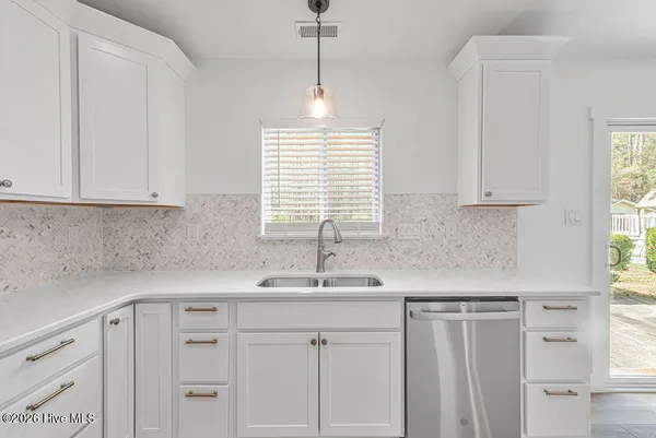 $1,650 | 374 Union Chapel Church Road, Richlands, NC 28574