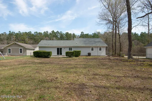 $1,650 | 374 Union Chapel Church Road, Richlands, NC 28574