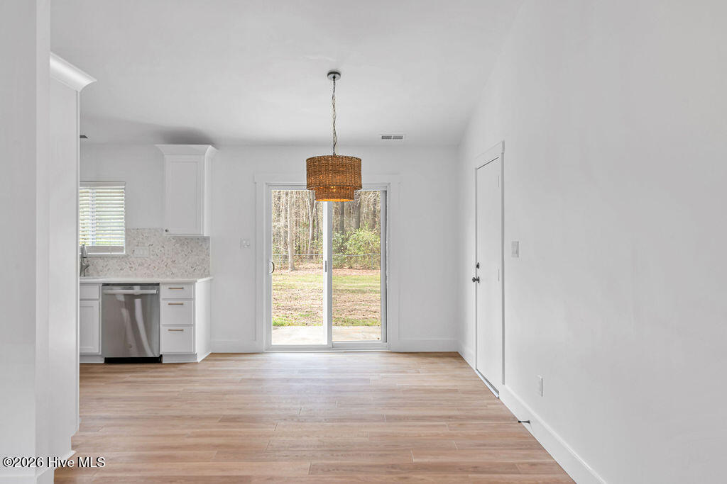 374 Union Chapel Church Road Richlands, NC 28574 - Photo 6 of 31 DSC_5396