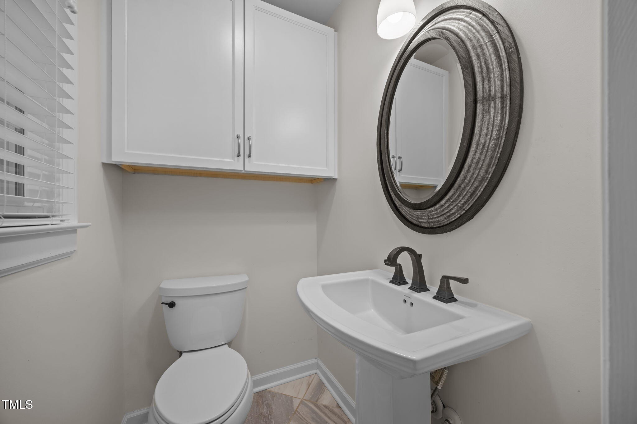 1823 Wellington Road Burlington, NC 27217 - Photo 15 of 21 En-suite half bath