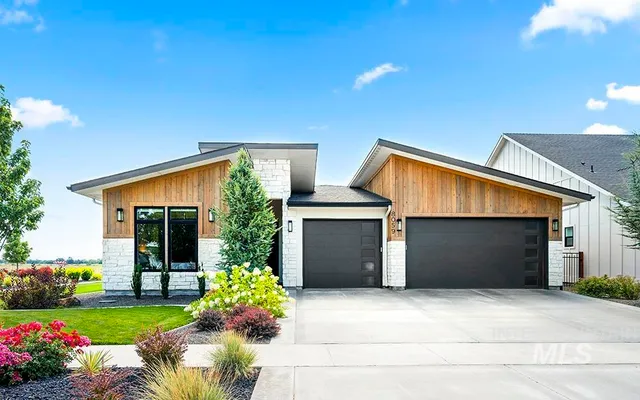 $839,900 | 8059 West Corinthia Street, Eagle, ID 83616