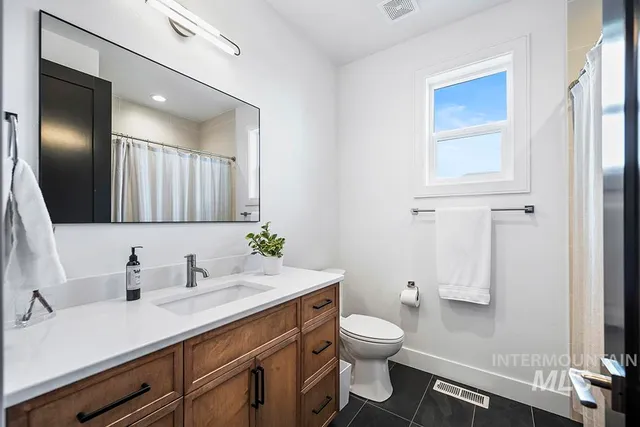 $839,900 | 8059 West Corinthia Street, Eagle, ID 83616