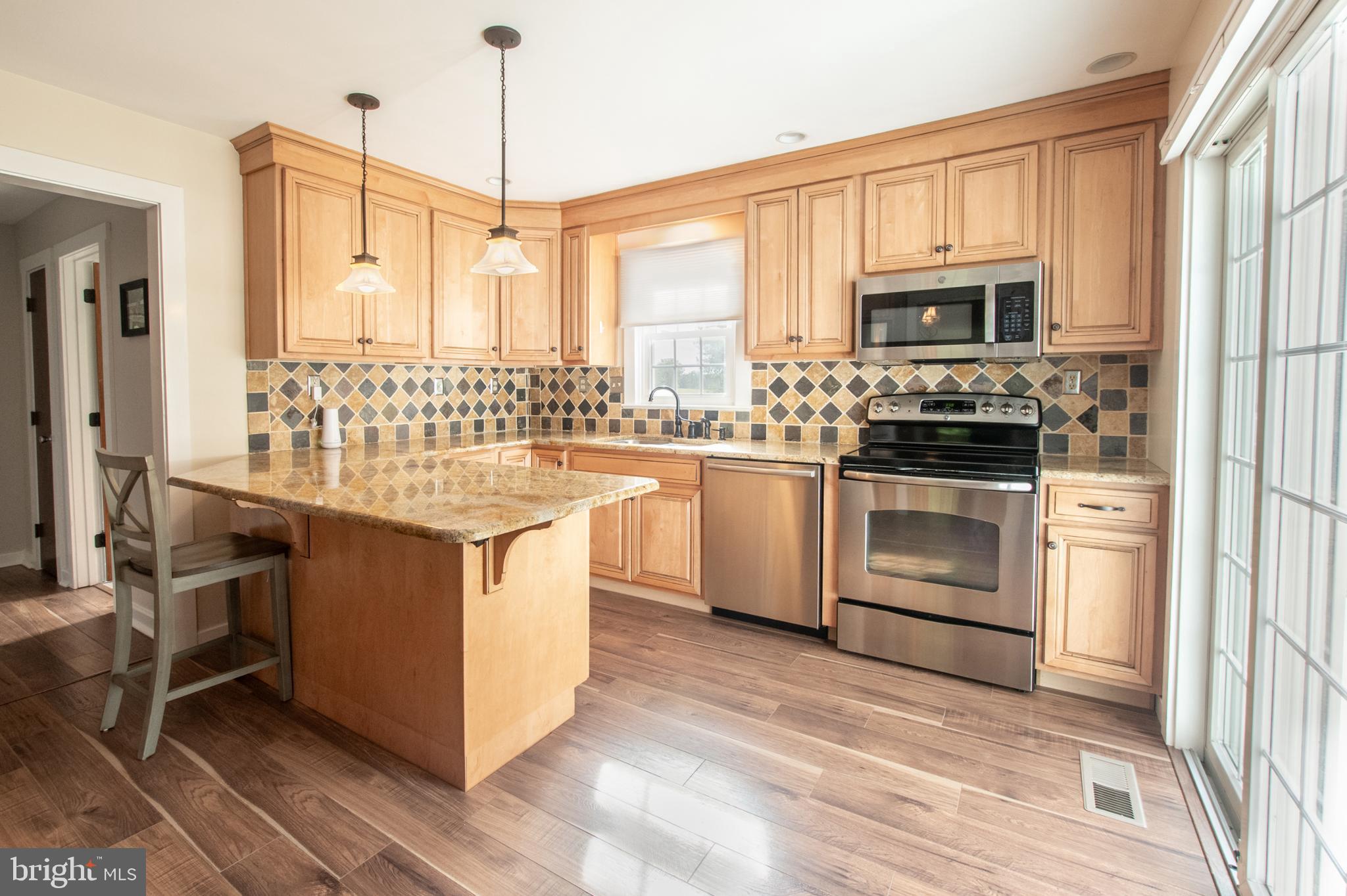 3294 South Manor Road Coatesville, PA 19320 - Photo 16 of 41 Kitchen