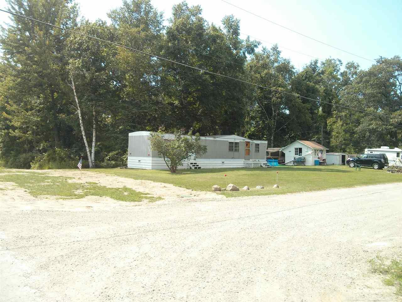 7434 Crescent Beach Road Pigeon, MI 48755 - Photo 2 of 5 31324184-1.JPG