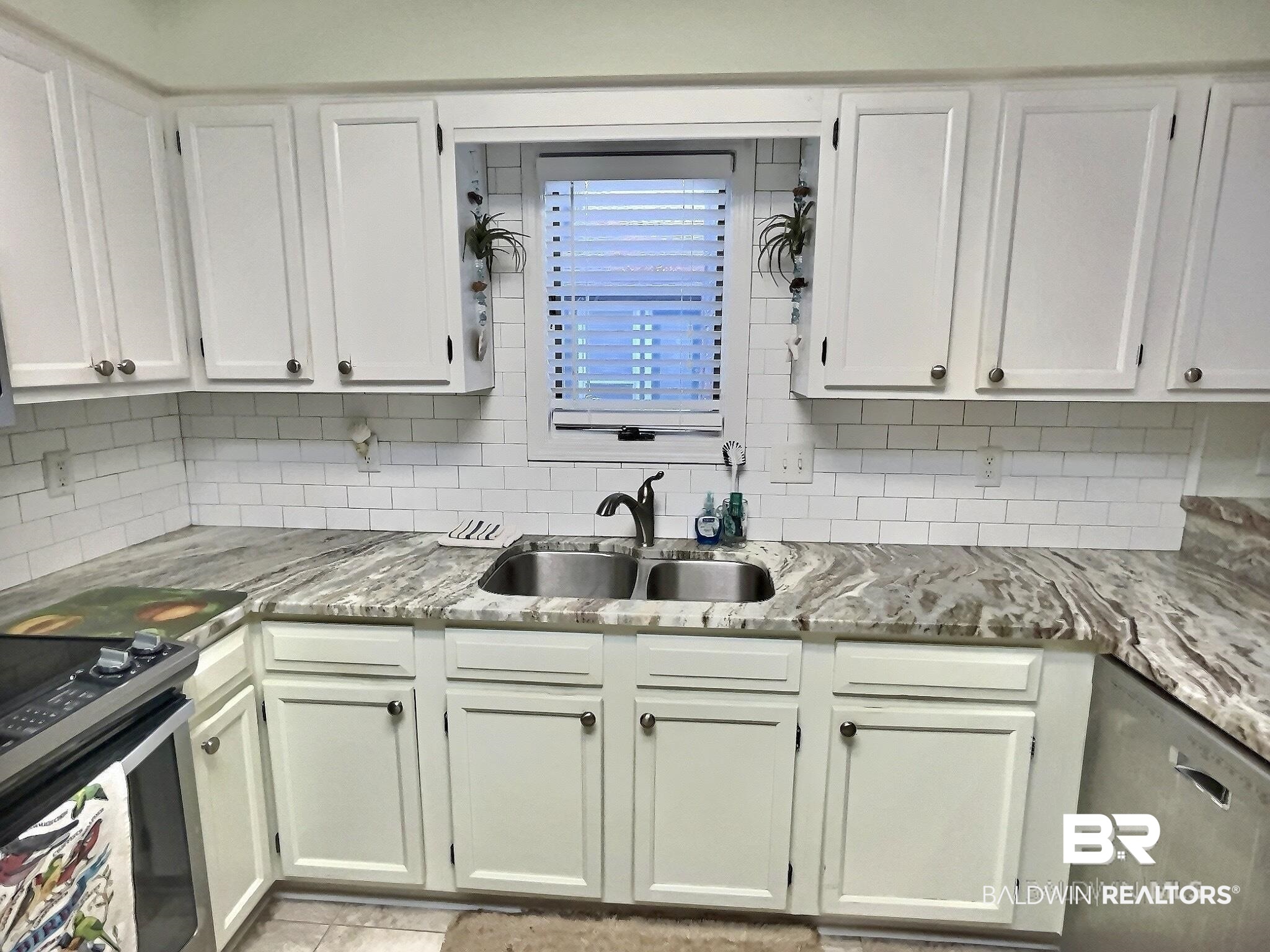 1701 Regency Road, Unit 104 Gulf Shores, AL 36542 - Photo 26 of 63