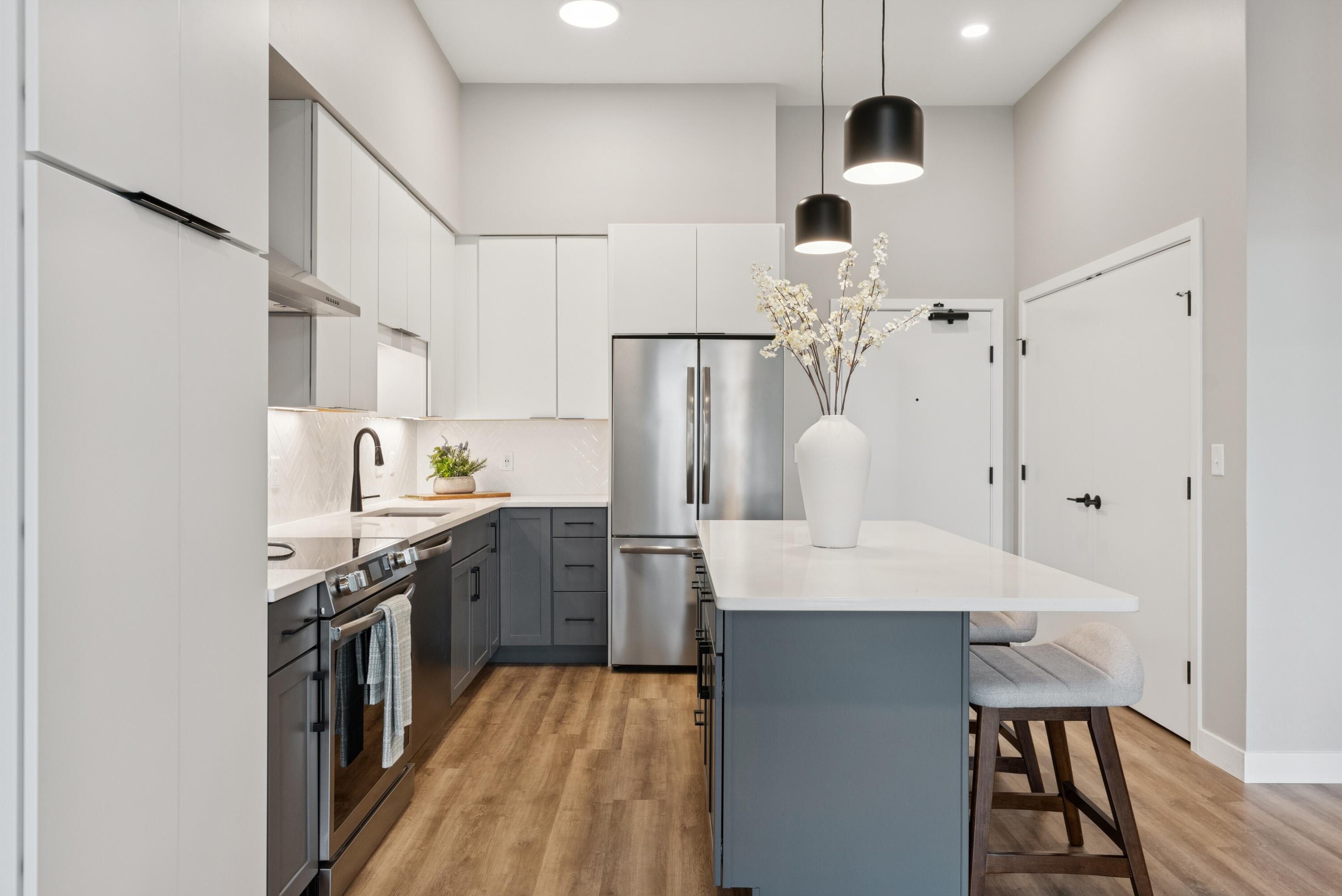 1 Cross Street, Unit 214 Scarborough, ME 04074 - Photo 11 of 47 DSC06549