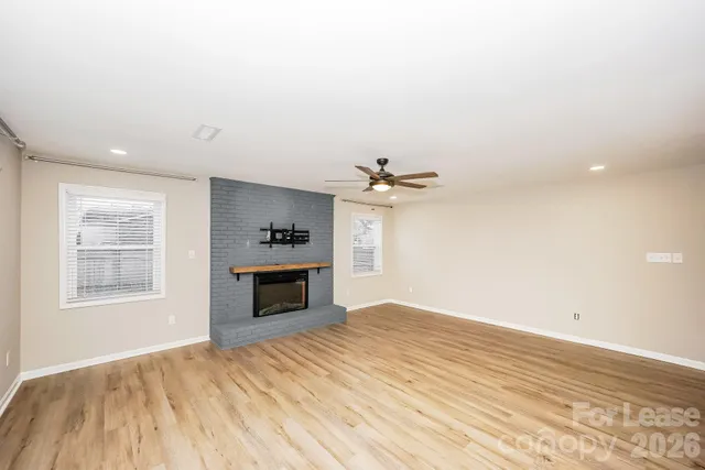 $2,155 | 305 Camelot Drive, Statesville, NC 28625