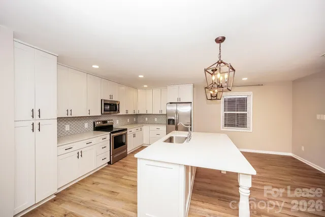 $2,155 | 305 Camelot Drive, Statesville, NC 28625