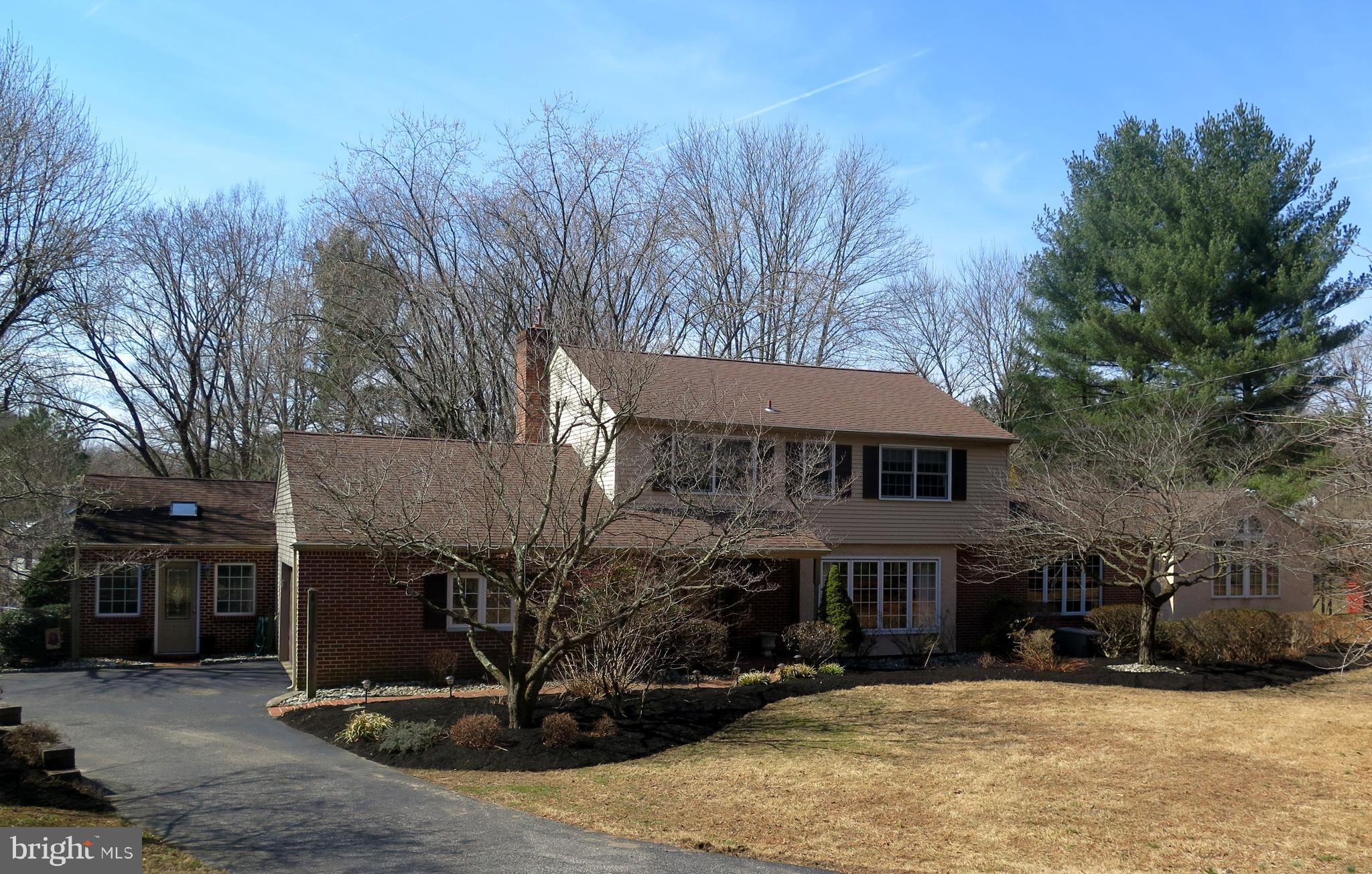 376 Mt Alverno Road Media, PA 19063 - Photo 1 of 50 376 Mount Alverno Road Front View