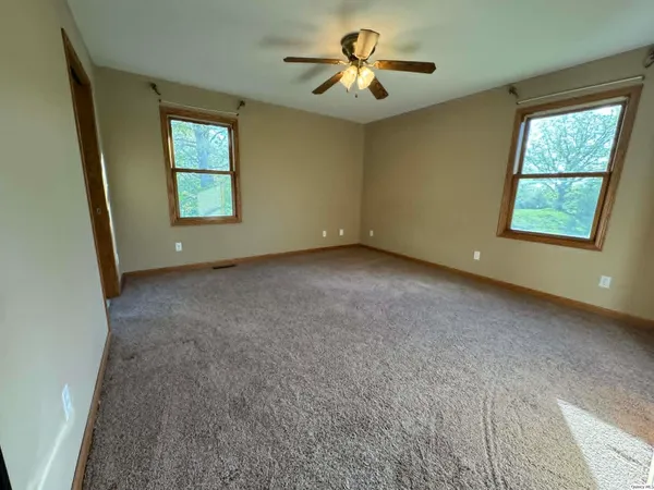 $385,000 | 20573 250th Street, Lewistown, MO 63452