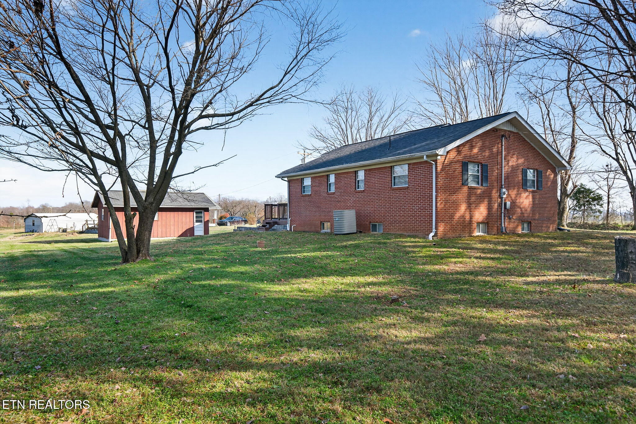 301 Beaty Swamp Road Monroe, TN 38573 - Photo 15 of 49 15-web-or-mls-301 Beaty Swamp Rd_072_TNP