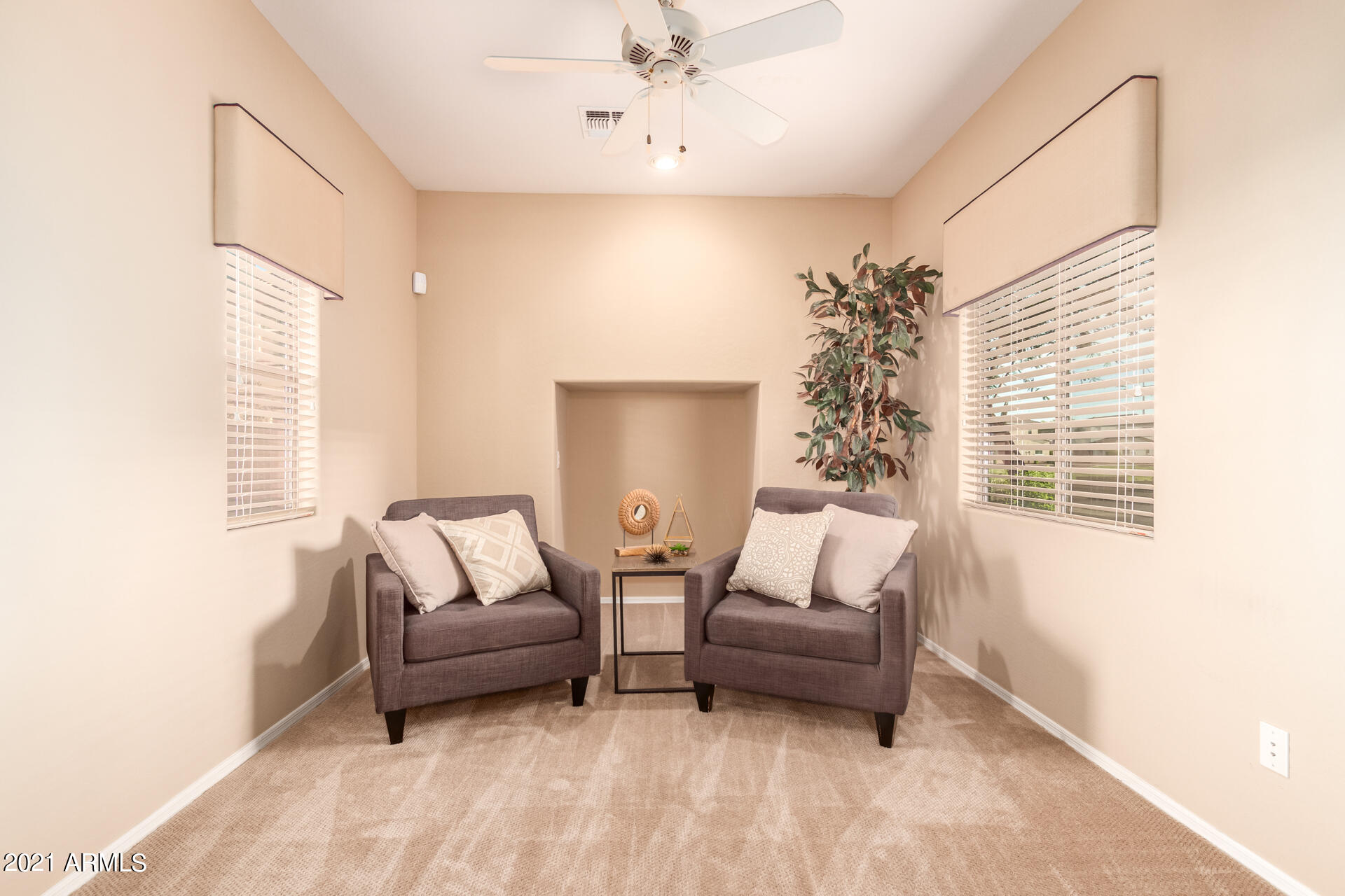 4727 East Redfield Road Gilbert, AZ 85234 - Photo 7 of 24 06-Redfield