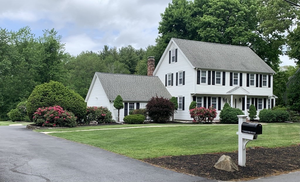7 Dascomb Road Andover, MA 01810 - Photo 2 of 41 Gallery Image 2