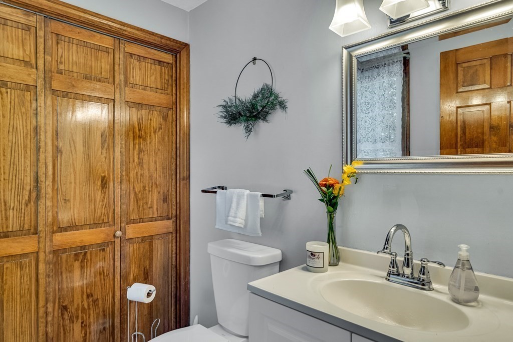 7 Dascomb Road Andover, MA 01810 - Photo 21 of 41 Gallery Image 21