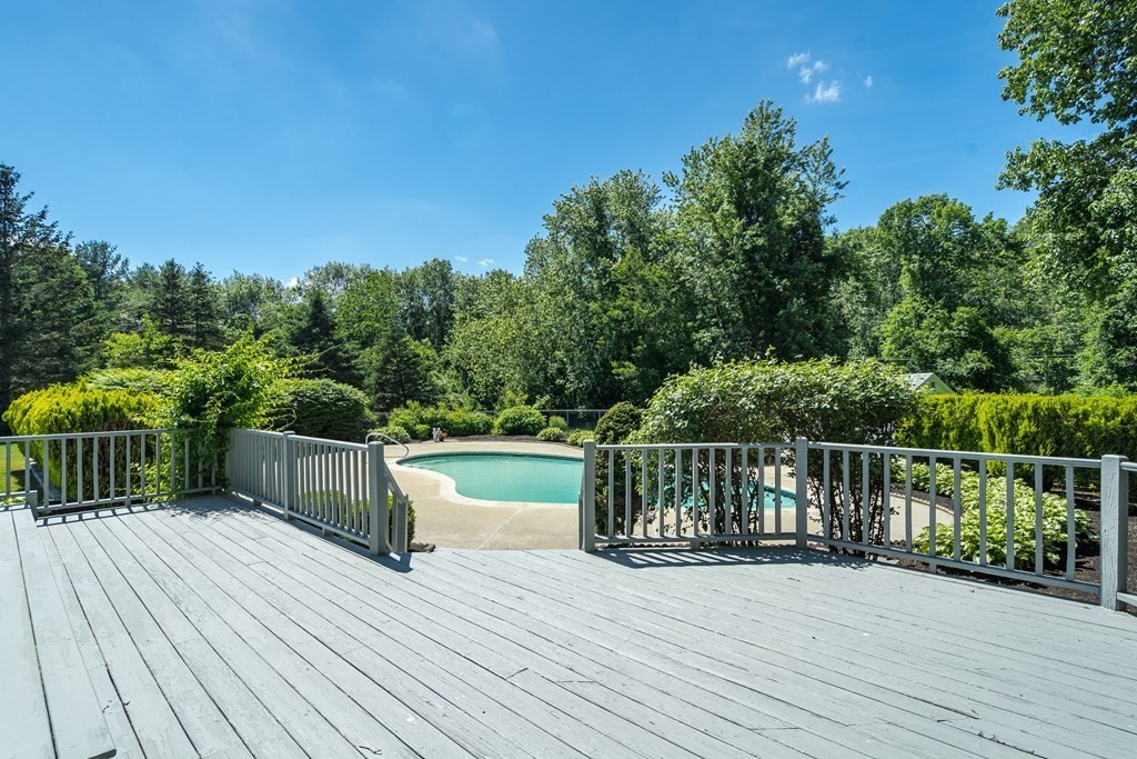 7 Dascomb Road Andover, MA 01810 - Photo 6 of 41 Gallery Image 6