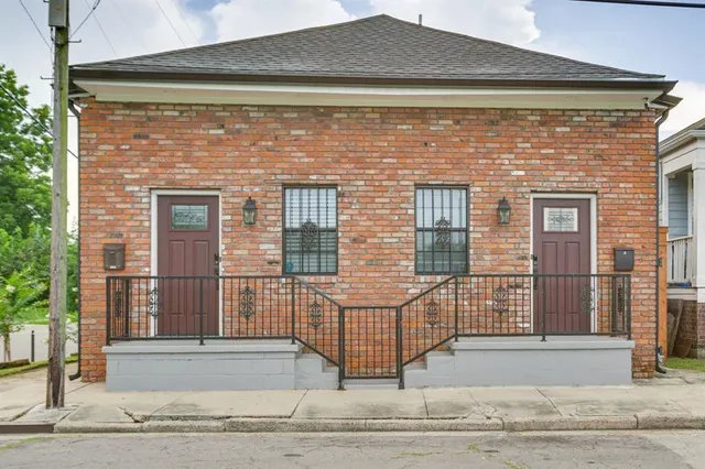 $1,800 | 2100 A Philip Street, New Orleans, LA 70113