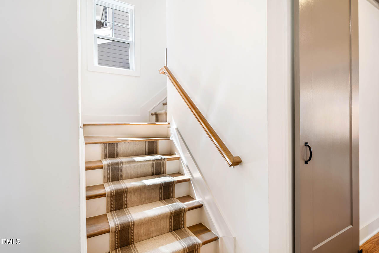 20 Cardinal Ridge Road Chapel Hill, NC 27516 - Photo 27 of 77 Staircase w/Custom Carpet Runner