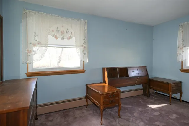 $469,900 | 6 Durant Avenue, Maynard, MA 01754