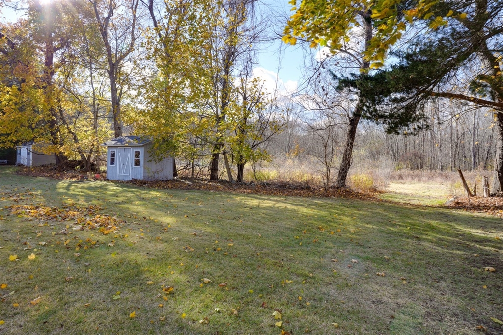 6 Durant Avenue Maynard, MA 01754 - Photo 2 of 17