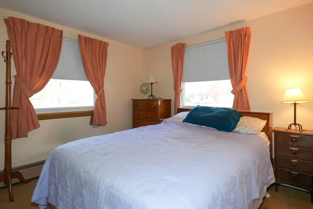 $469,900 | 6 Durant Avenue, Maynard, MA 01754