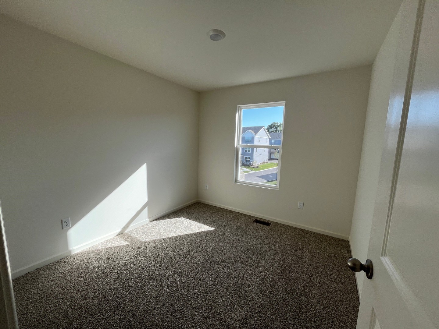 1484 Sequoia Way Pingree Grove, IL 60140 - Photo 18 of 53