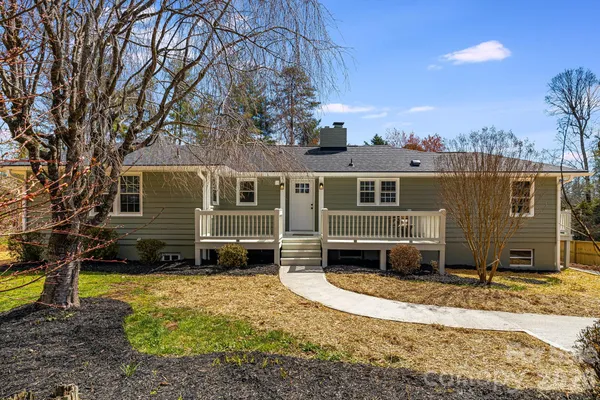 $549,900 | 107 Balsam Road, Hendersonville, NC 28792
