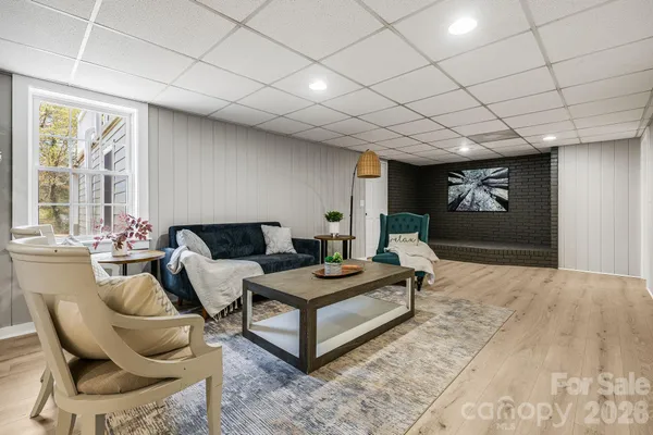 $549,900 | 107 Balsam Road, Hendersonville, NC 28792