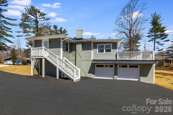 $549,900 | 107 Balsam Road, Hendersonville, NC 28792