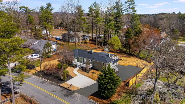$549,900 | 107 Balsam Road, Hendersonville, NC 28792