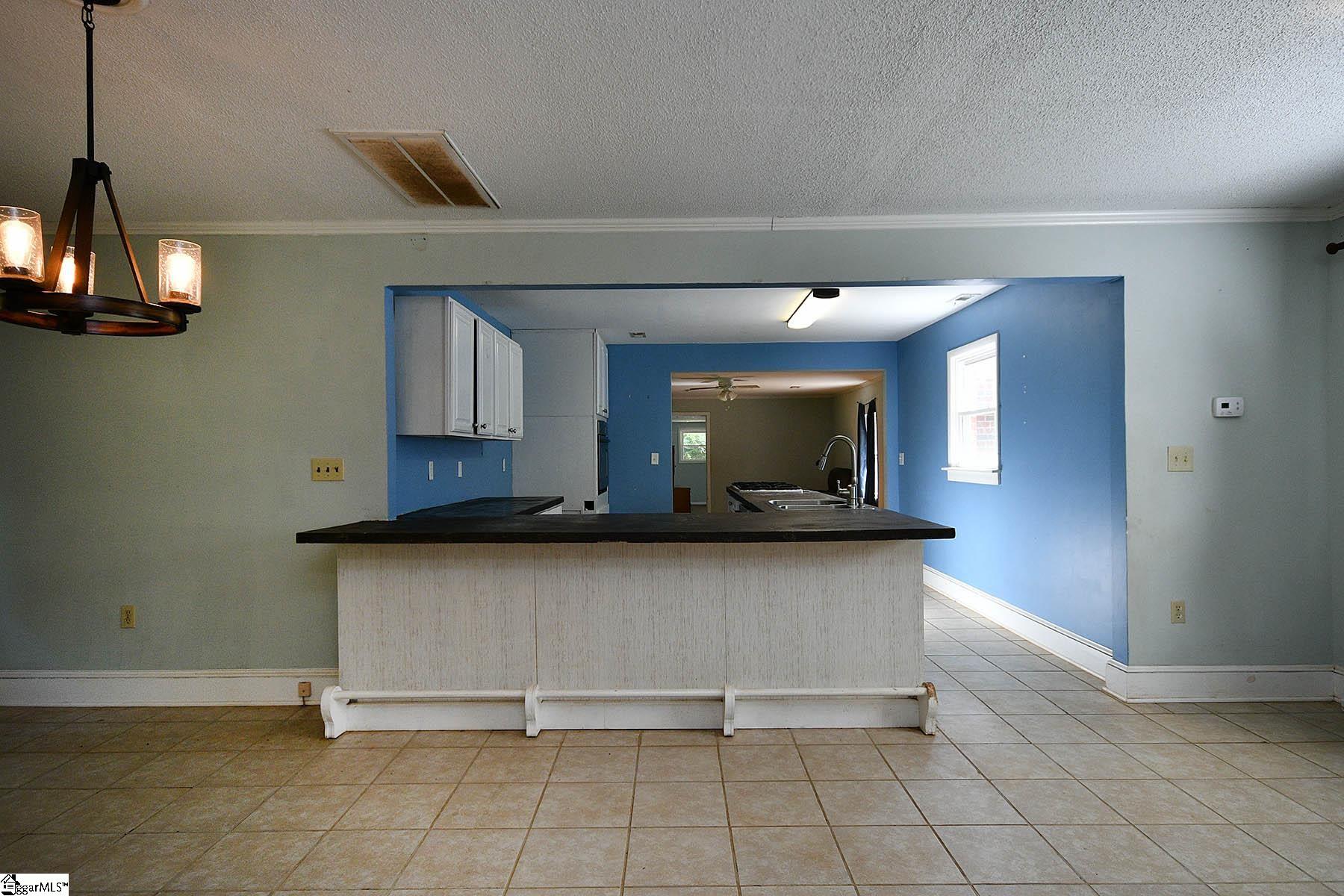 704 Powers Road Laurens, SC 29360 - Photo 15 of 36 Gallery Image 15