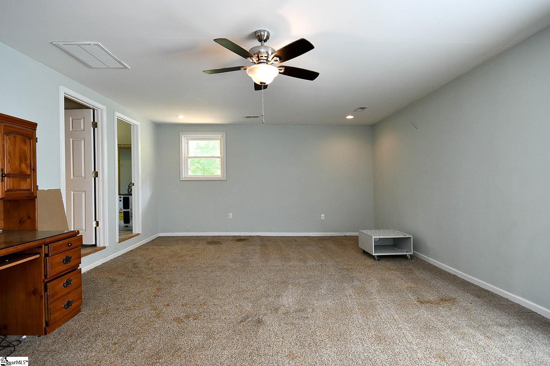 704 Powers Road Laurens, SC 29360 - Photo 22 of 36 Gallery Image 22