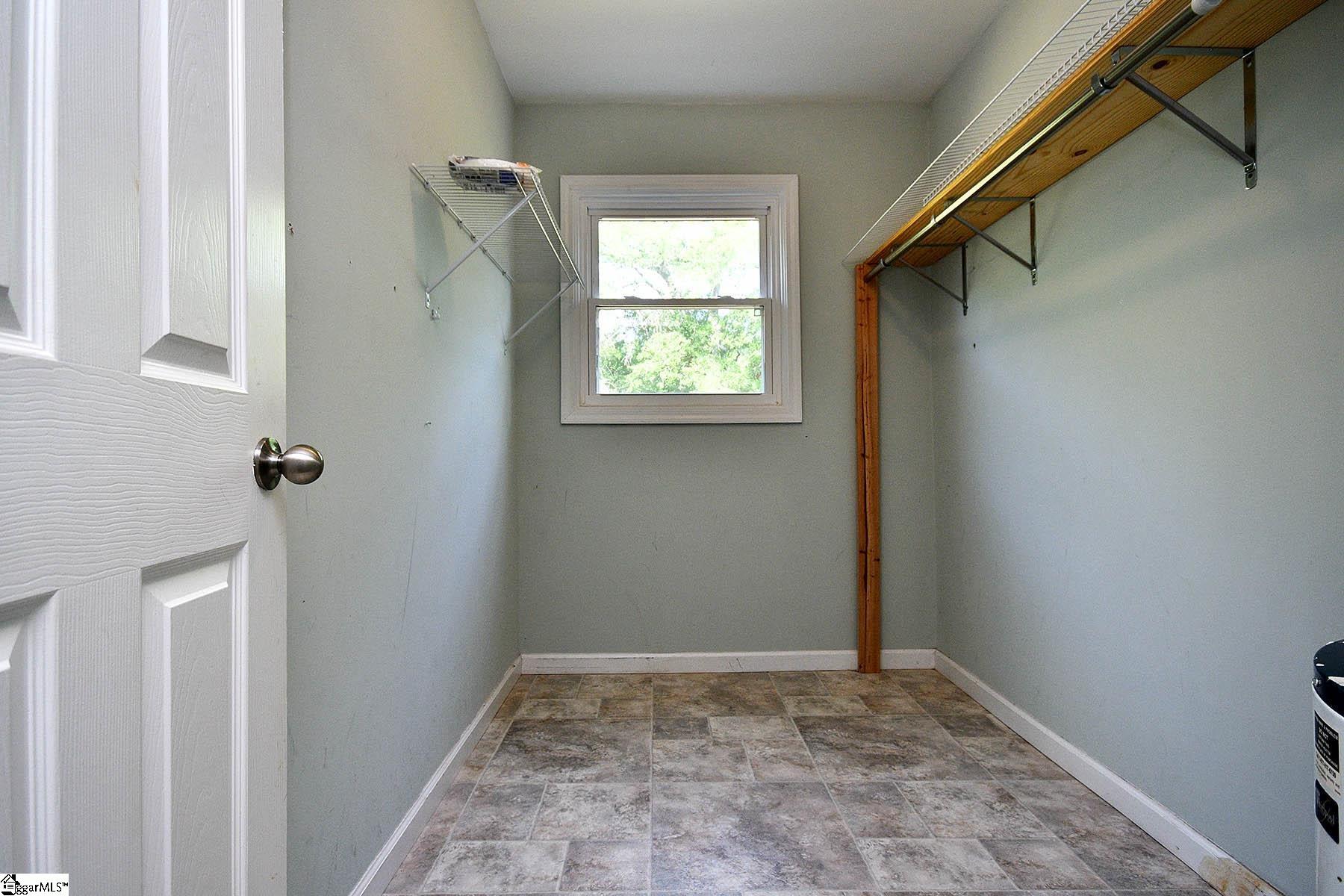 704 Powers Road Laurens, SC 29360 - Photo 25 of 36 Gallery Image 25
