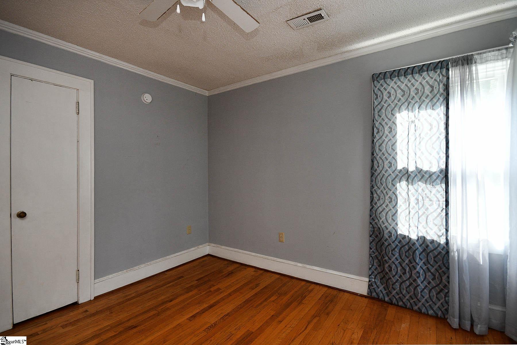 704 Powers Road Laurens, SC 29360 - Photo 33 of 36 Gallery Image 33