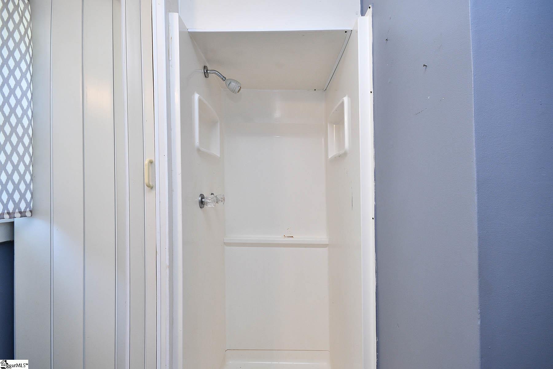 704 Powers Road Laurens, SC 29360 - Photo 34 of 36 Gallery Image 34