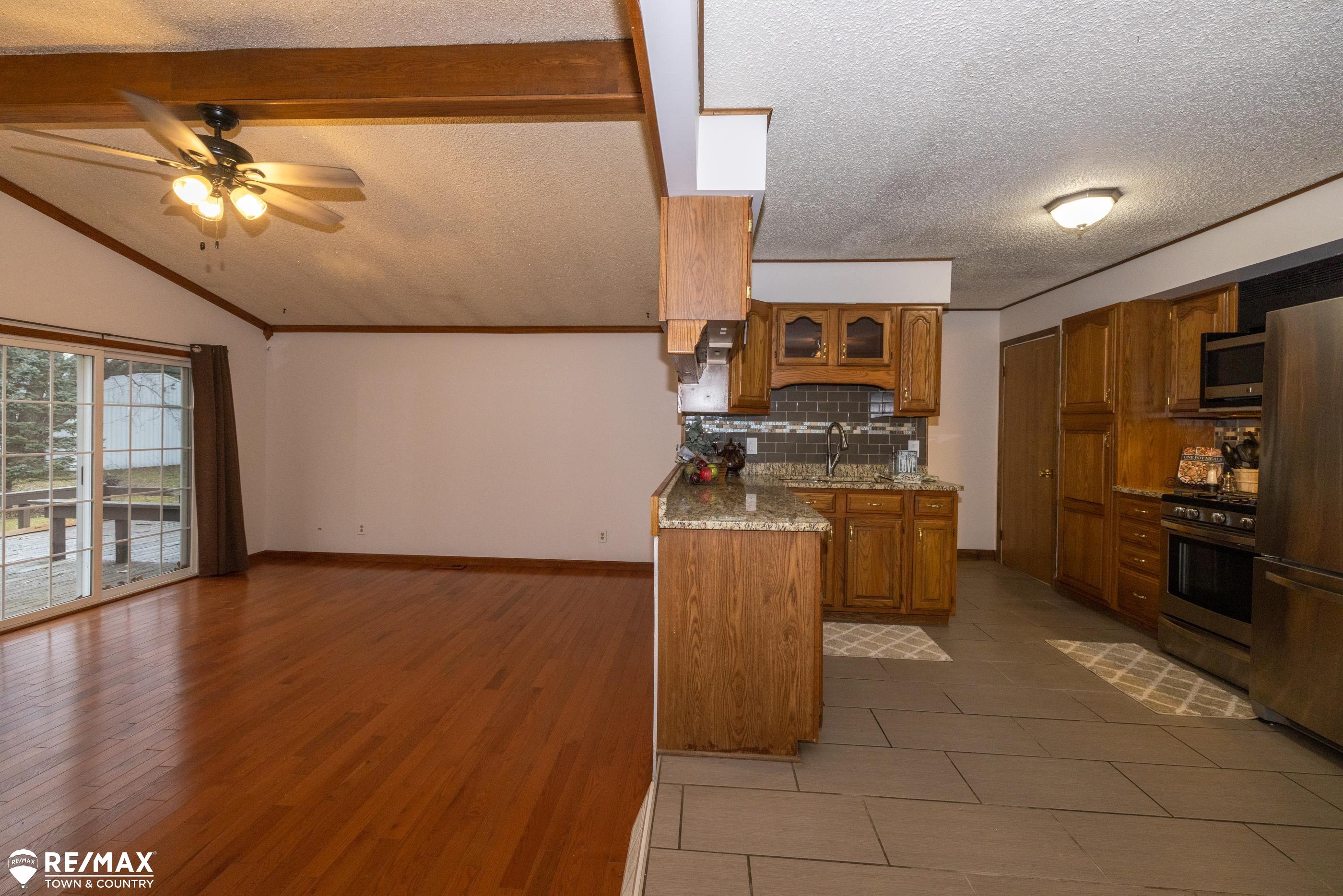 2251 Morrish Road Flushing, MI 48433 - Photo 15 of 39