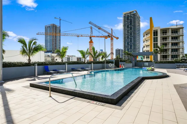 $3,450 | 480 Northeast 30th Street, Unit 703, Miami, FL 33137