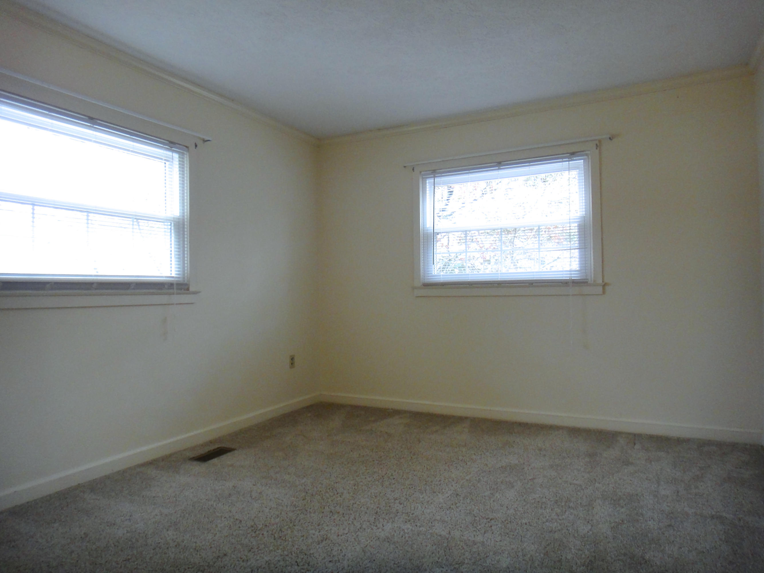 220 Outer Drive Oak Ridge, TN 37830 - Photo 16 of 18 DSC02008 - Version 2