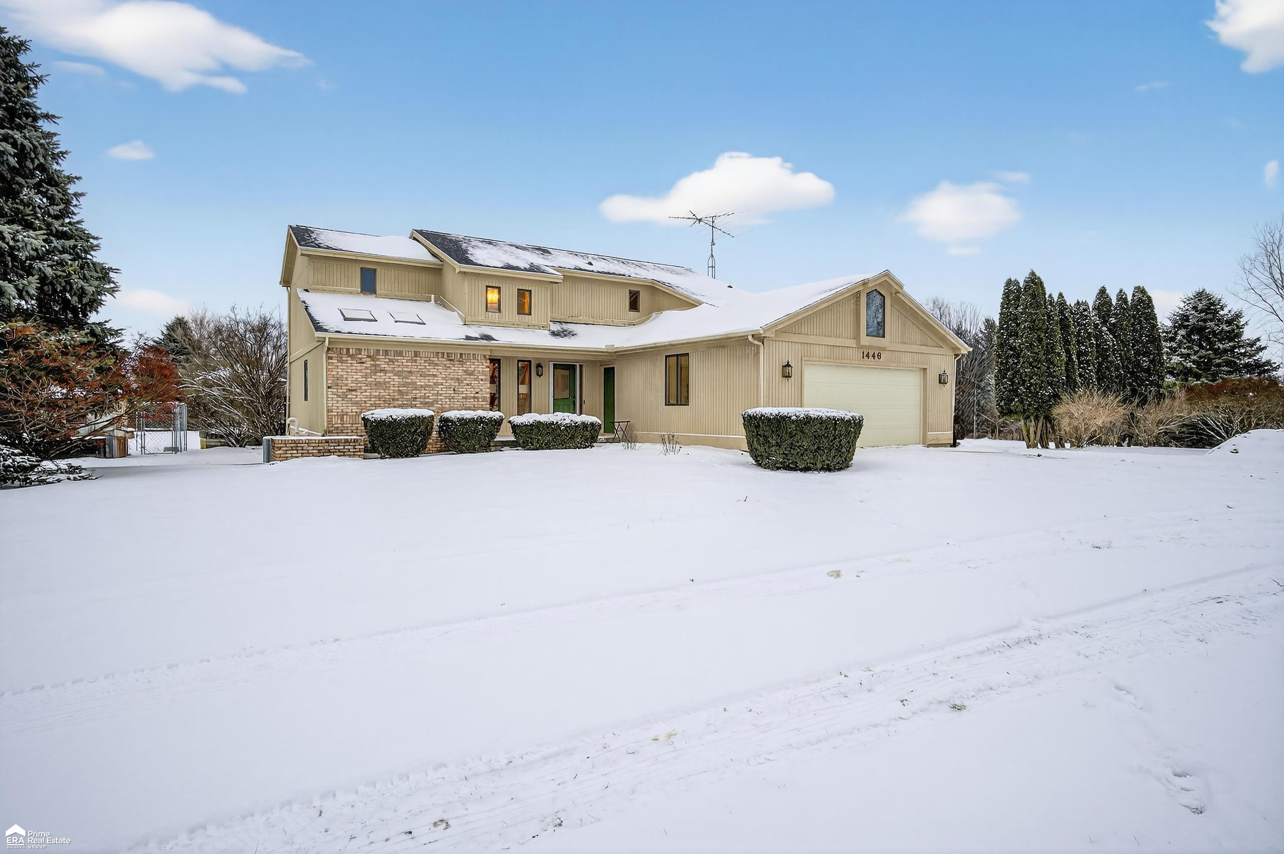 1446 North Van Vleet Road Flushing, MI 48433 - Photo 4 of 47 50198132-e8de381d-68fe-4178-aefc-4334d87ac58a.JPG