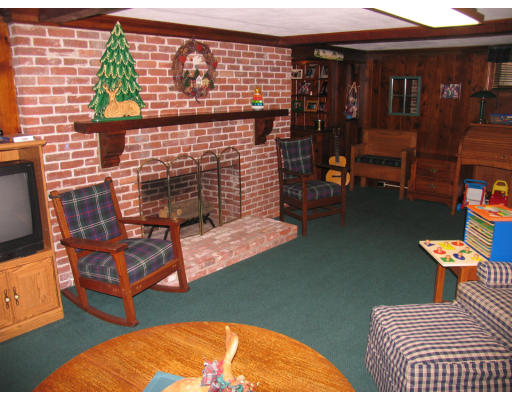94 Englewood Road Longmeadow, MA 01106 - Photo 15 of 22 Gallery Image 15