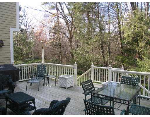 94 Englewood Road Longmeadow, MA 01106 - Photo 18 of 22 Gallery Image 18