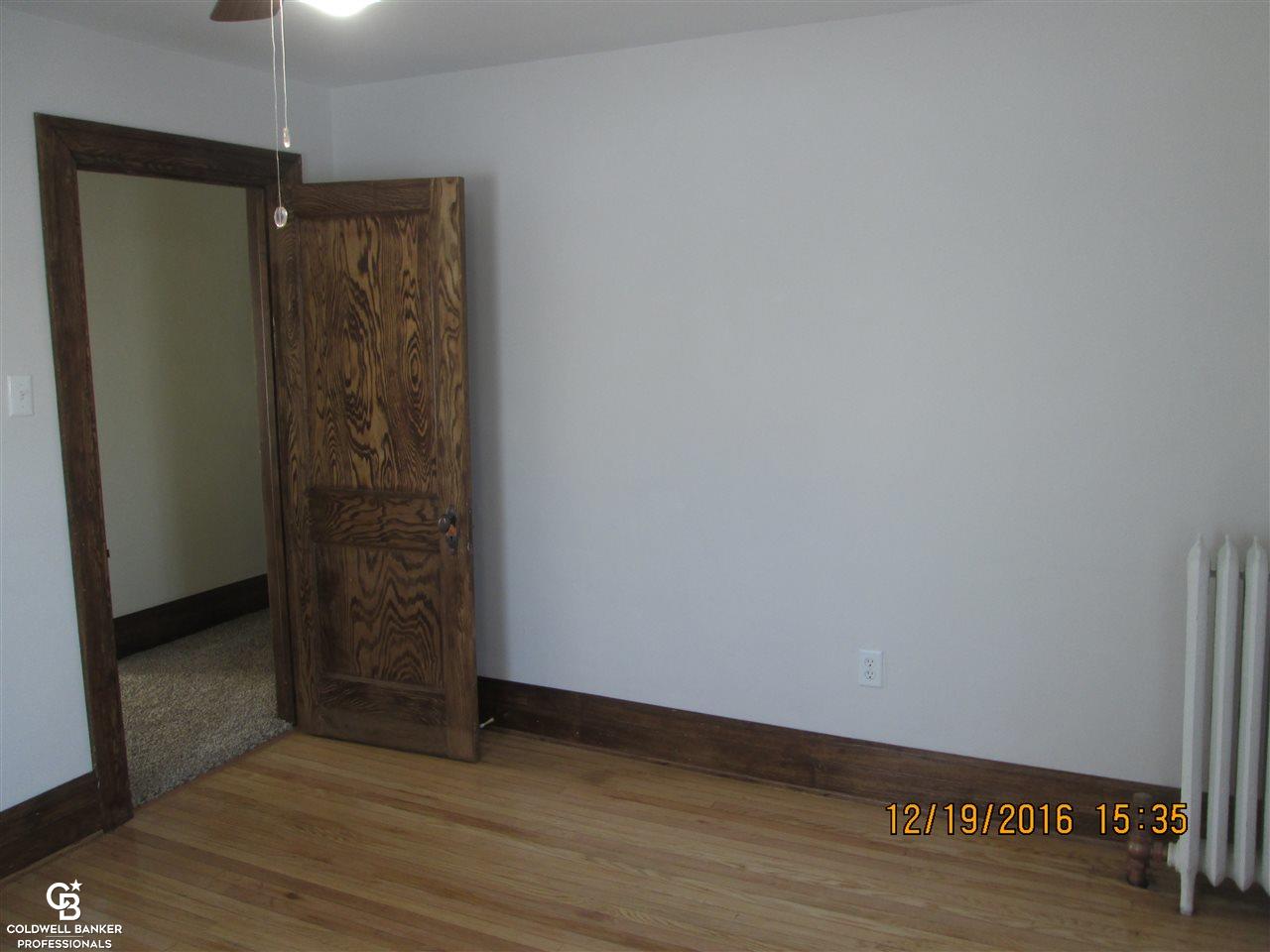 355 North Bailey Street Romeo, MI 48065 - Photo 32 of 47 31309688-31.JPG