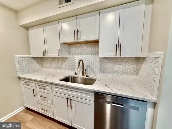 $2,300 | 31013 Bennett Place, Southampton, PA 18966