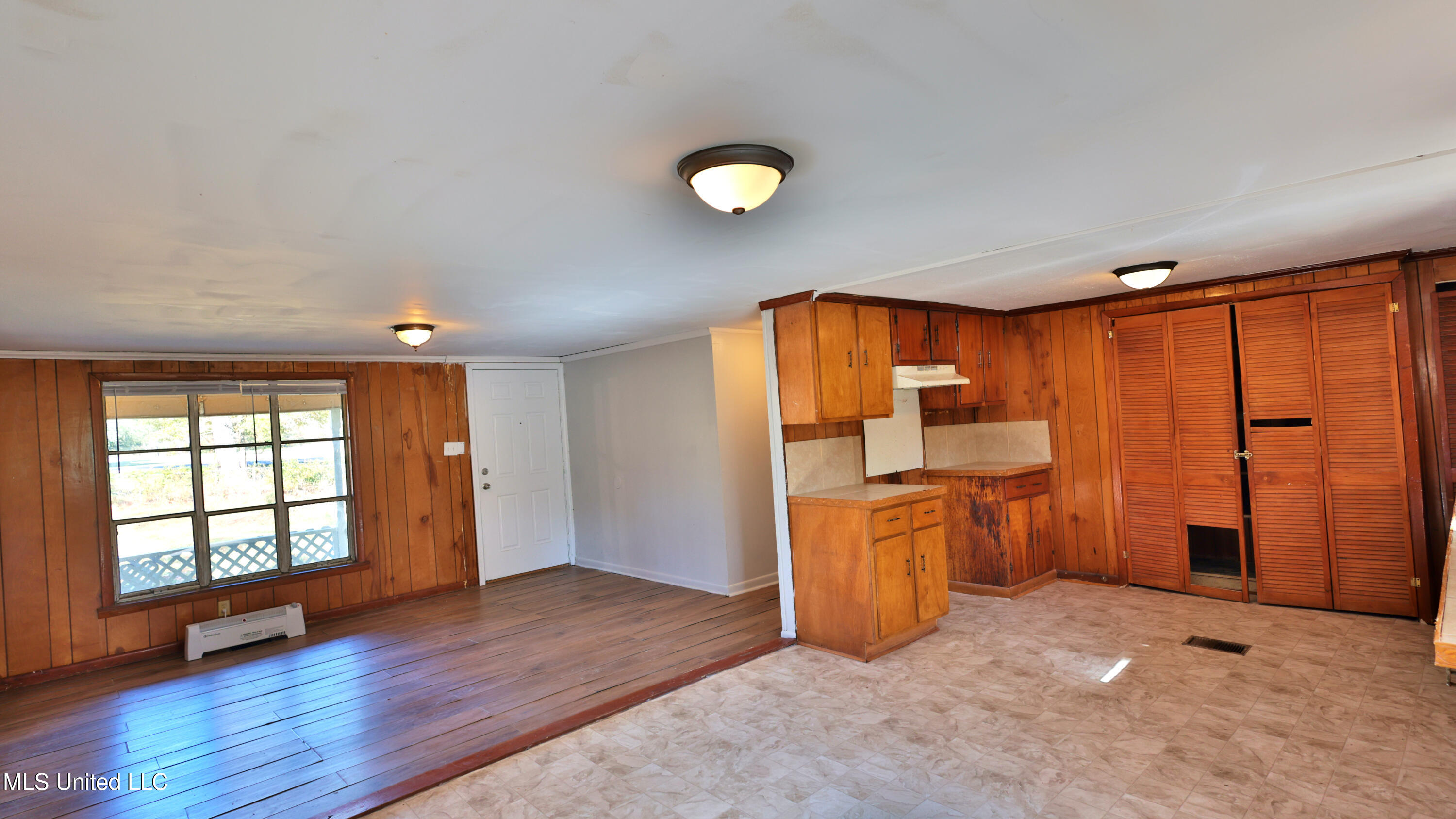 2425 Davis Road Byram, MS 39170 - Photo 11 of 19 2425 12