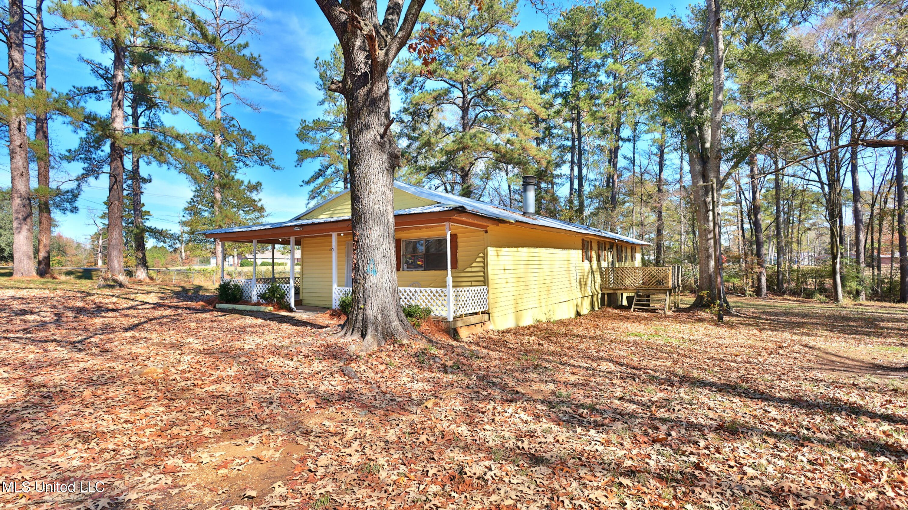 2425 Davis Road Byram, MS 39170 - Photo 4 of 19 2425 4_15mb_under15