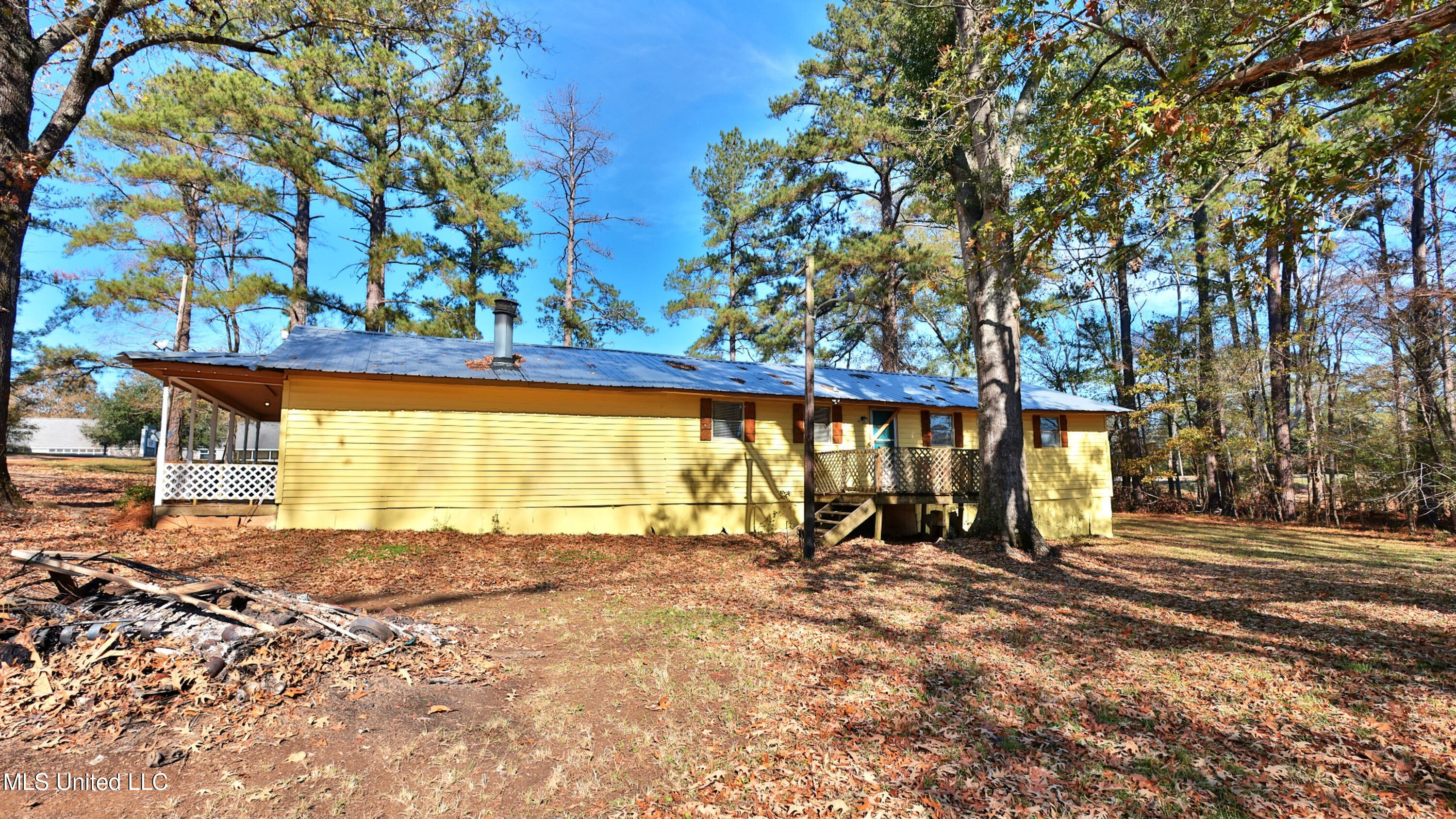 2425 Davis Road Byram, MS 39170 - Photo 5 of 19 2425 5_15mb_under15