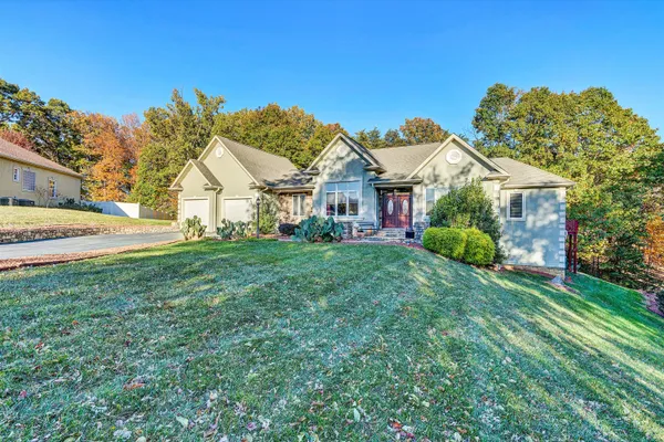 $799,950 | 1721 Walden Circle, Salem, VA 24153